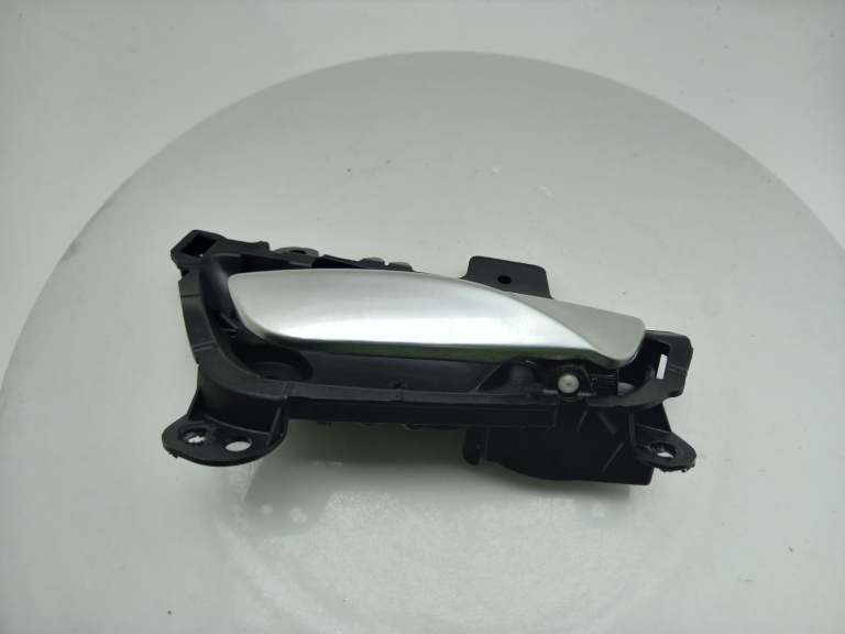 Bmw 1 Series Door Handle 2011-2019 Right Front Inner 51417240412