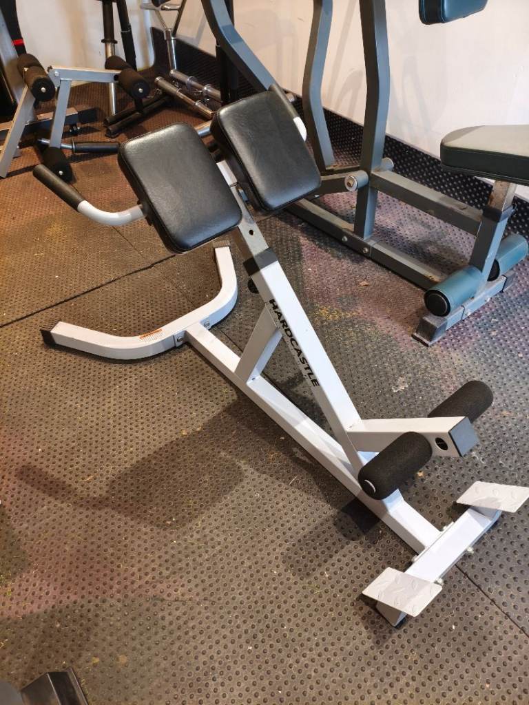 Hypertension bench. Works lower back and glutes 