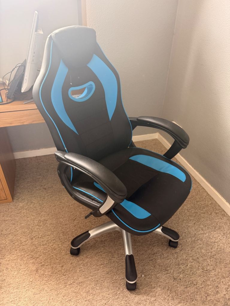Gaming chair