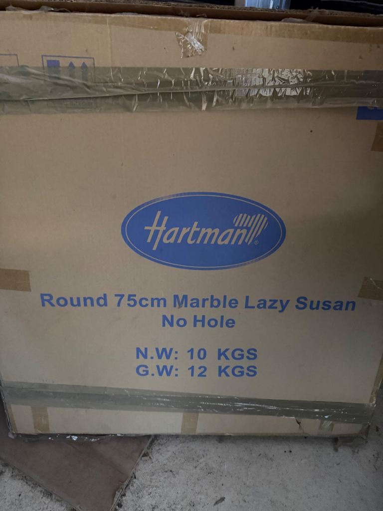 Rotating lazy susan