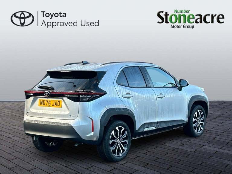  Toyota Yaris Cross 1.5 VVT-h Design SUV 5dr Petrol Hybrid E-CVT Euro 6 (s/s) (116 ps) Petrol/Ele...