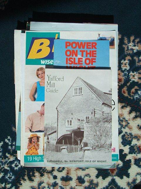 image for Lot of 46 Items of Ephemera/Memorabilia Etc - Leaflets Booklets Papers, Local Southern 