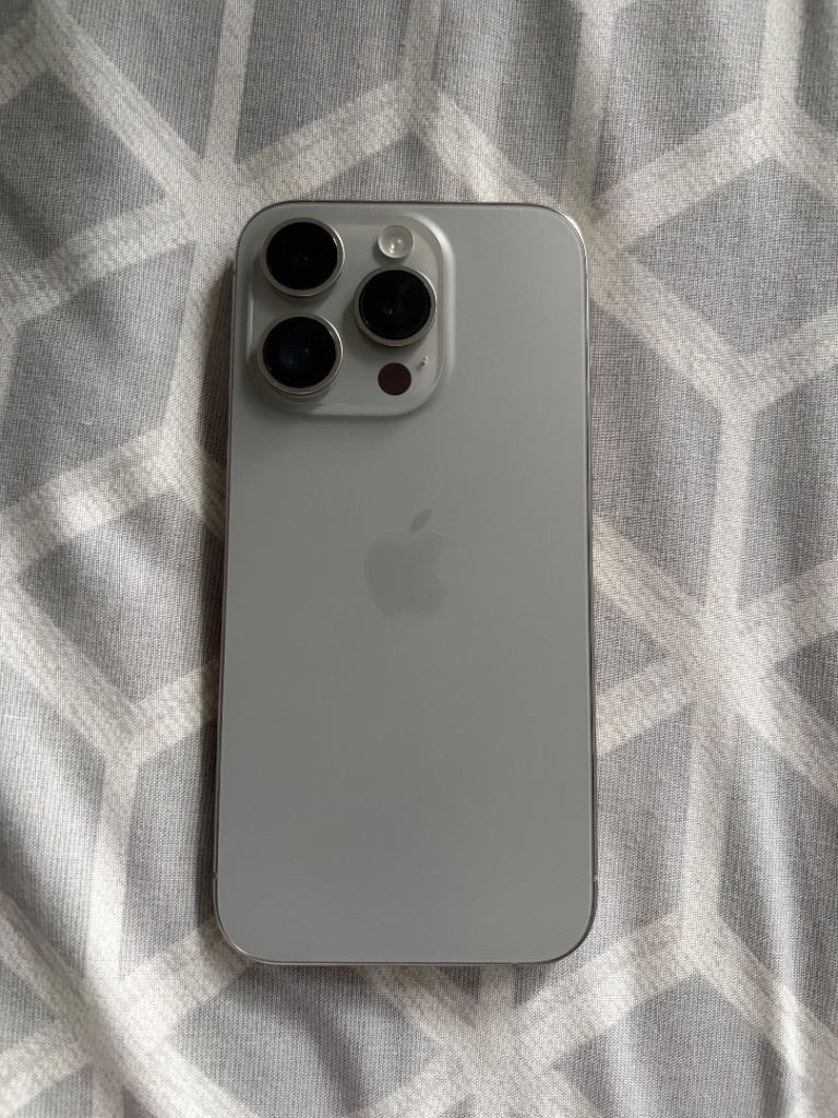 Iphone 15 Pro 256GB Grey