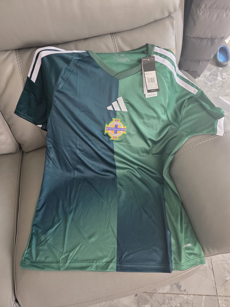 Football tops