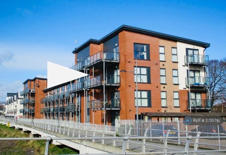 2 bedroom flat in Rodney Road, Newport, NP19 (2 bed) (#2735792)