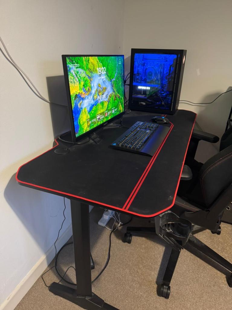 HP Omen 25l gaming pc GeForce rtx 1060, Gigabyte 170hz monitor