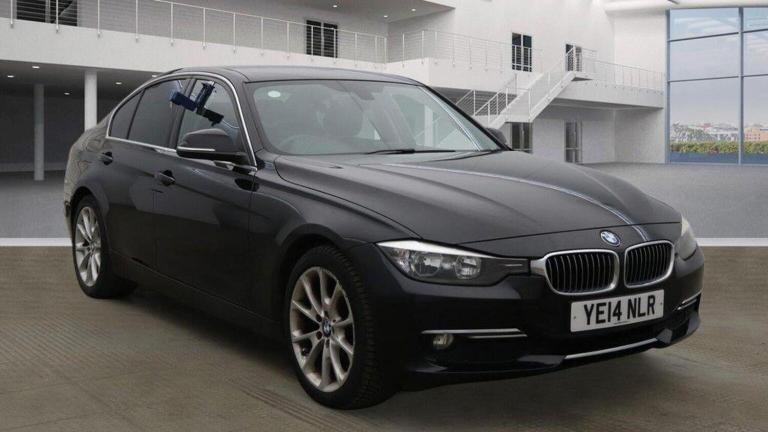 BMW 3 SERIES 2.0 320d Luxury Auto Euro 5 (s/s) 4dr 2014
