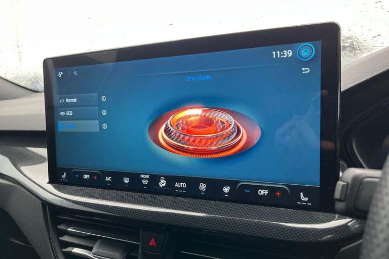 2025 Ford Focus 1.0 EcoBoost Hybrid mHEV ST-Line X 5dr HATCHBACK PETROL Manual