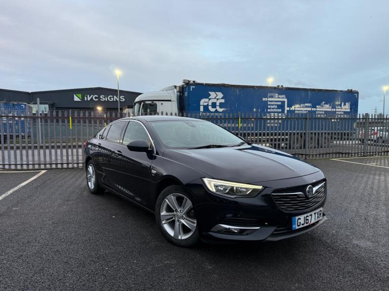 2017 Vauxhall Insignia 1.6 Turbo D ecoTec [136] SRi Nav 5dr HATCHBACK Diesel Manual