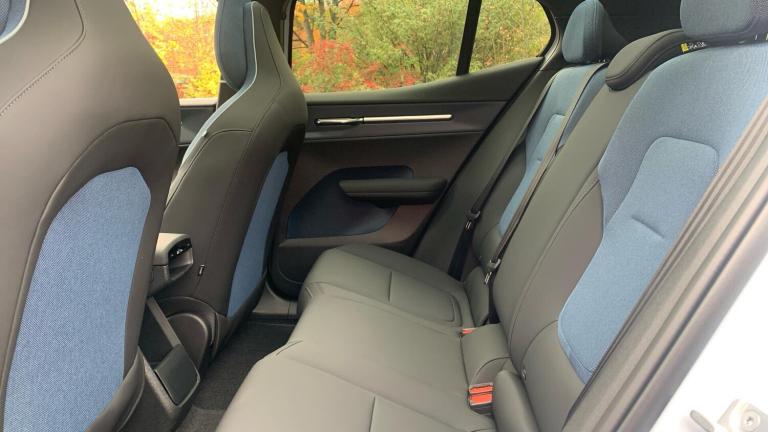 2025 Volvo EX30 Single Motor Extended Range 69kWh Ultra SUV 5dr Electric Auto (272 ps) ESTATE Ele...