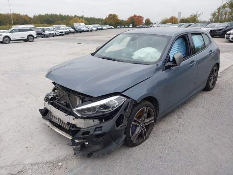 Breaking BMW 1 SERIES 2.0 PETROL 2021 STOCK NUMBER VY42