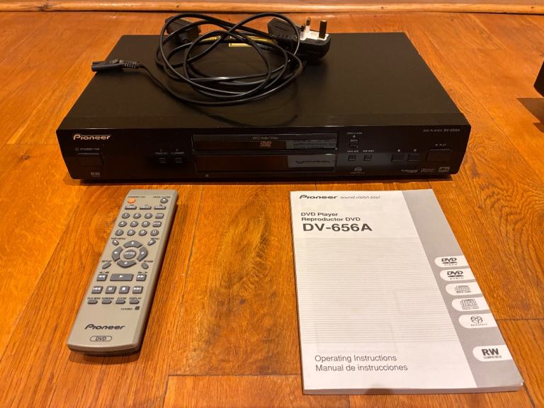 Pioneer DV-656A DVD Player with Remote and Manual
