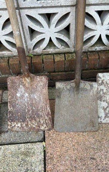 Garden Spades - Set of 3, Fair Condition