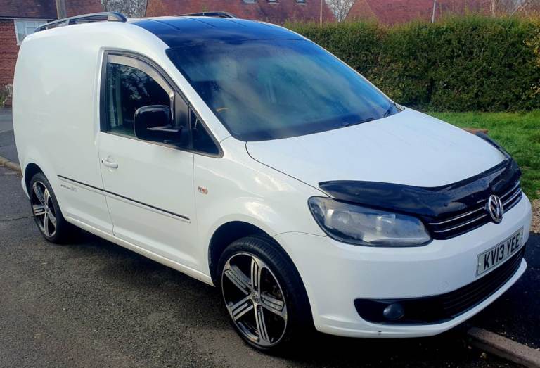 Volkswagen, CADDY, Panel Van, 2013, Semi-Auto, 1968 (cc)