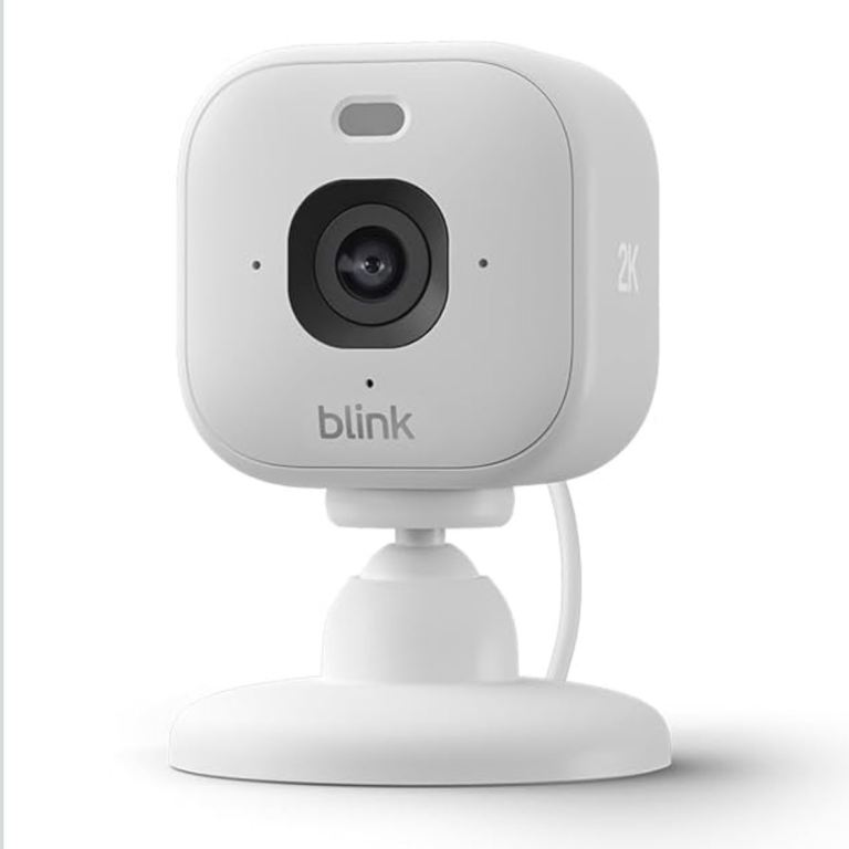 Blink Mini 2K+ Pet/Security Camera - Indoor/Plug-In Power - WITHOUT SYNC MODULE