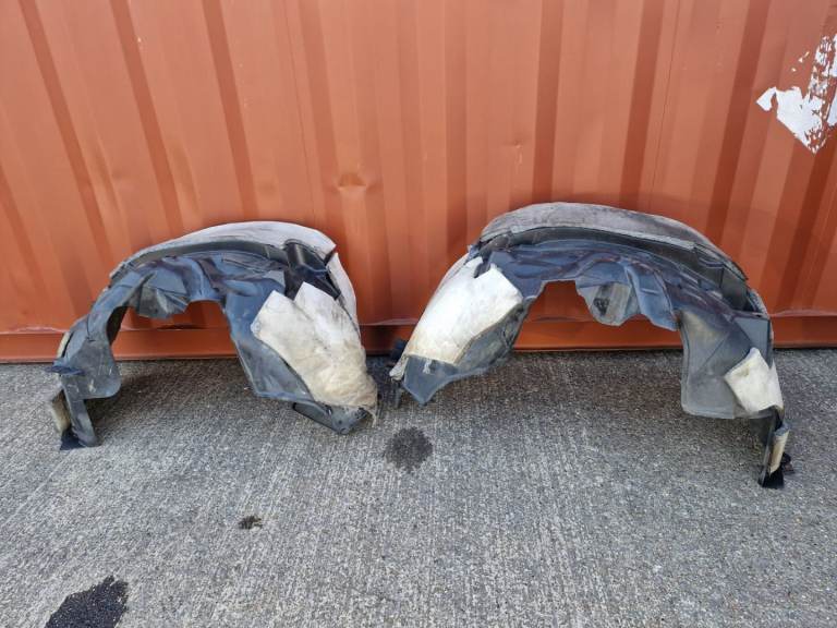 Mercedes Benz X Class Front Wheel Inner Wing Plastic Arch Liner Breaking Parts