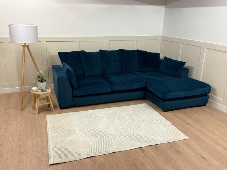 DFS Small Plush Velvet Corner Sofa RRP: £1,349