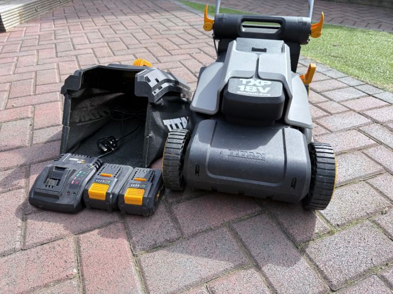 Lawn mower Titan txp 18v 34cm
