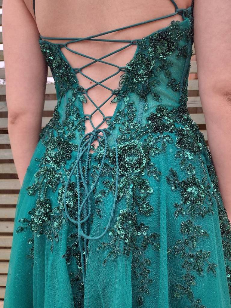 Prom dress - green, size 8