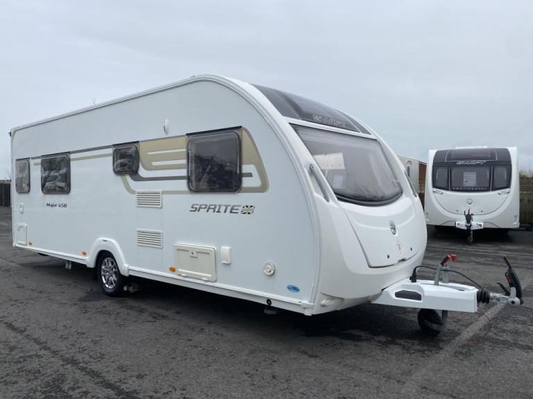 2015 SWIFT SPRITE MAJOR 4SB 4 BERTH TOURING CARAVAN