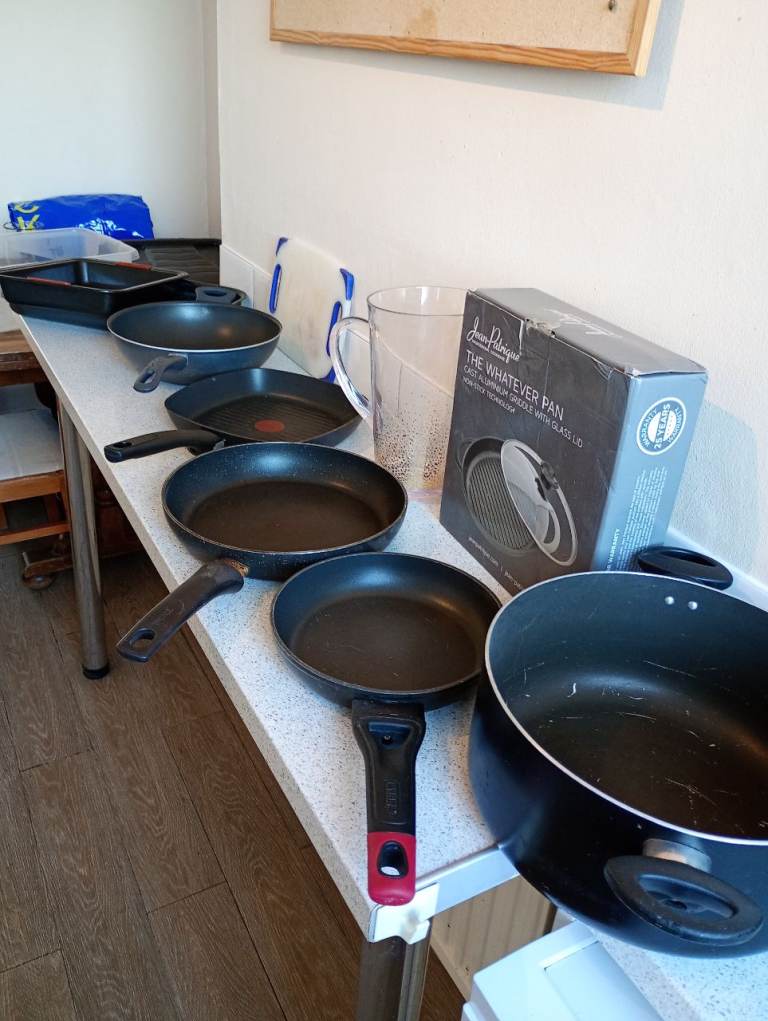 Free kitchen pots pans,