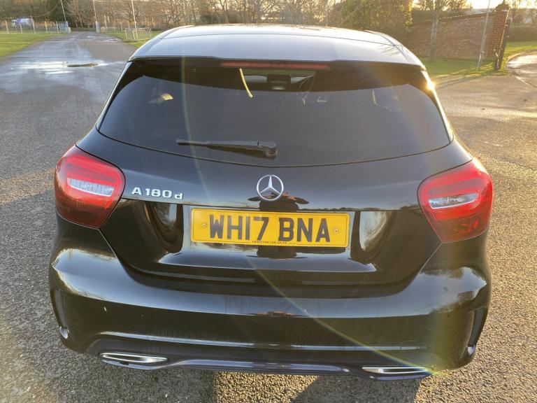 MERCEDES-BENZ A CLASS 1.5 A180d AMG Line 2017