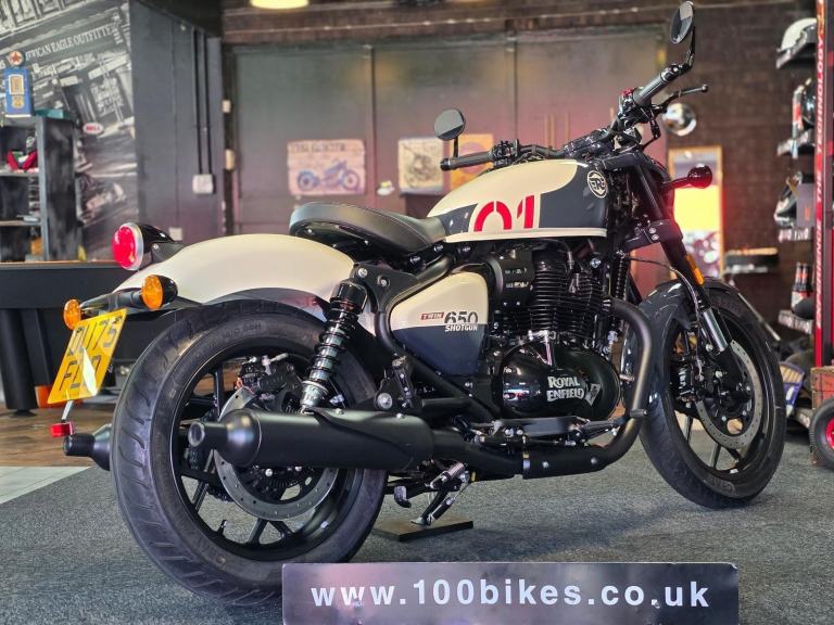2025/75 ROYAL ENFIELD SHOTGUN 650cc EURO 5 2025 MODEL 5 MILE'S 