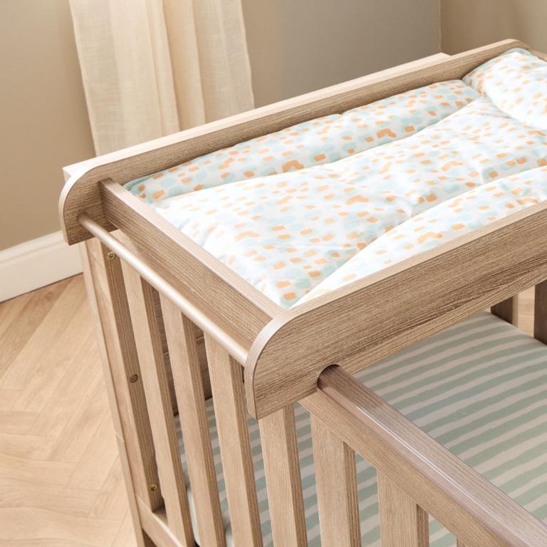 Universal Cot Top Changer - BRAND NEW (BOXED)