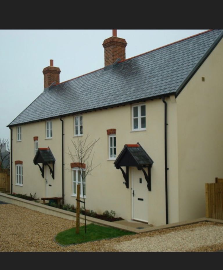 Stunning country 2 bed semi house for swaps 
