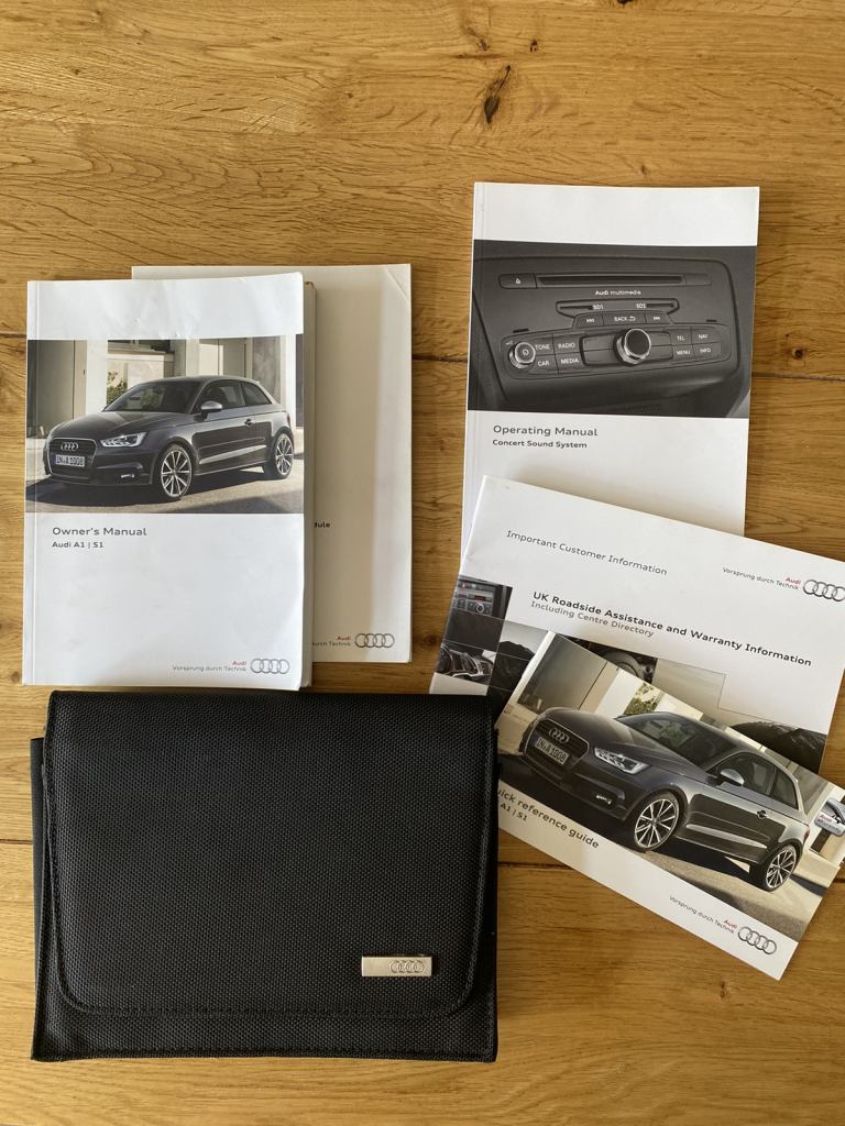 Audi a1 drivers handbook and wallet