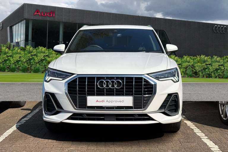 2022 Audi Q3 40 TDI 200 Quattro S Line 5dr S Tronic SUV Diesel Automatic