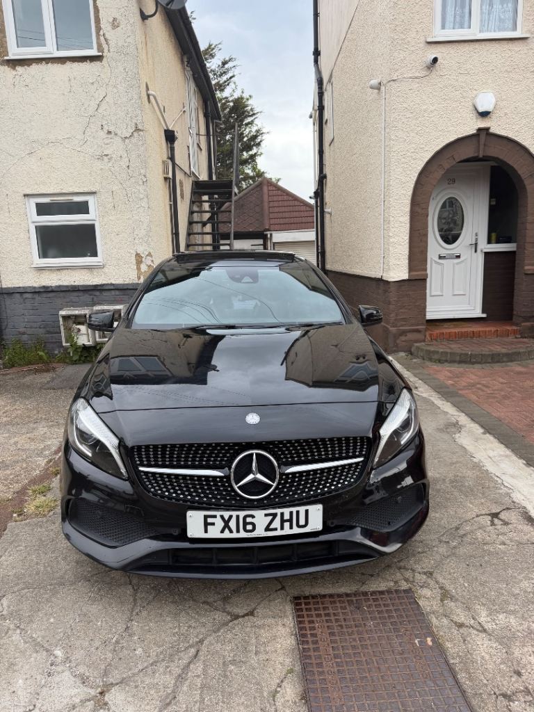 Mercedes-Benz, A CLASS Amf line premium plus with pan roof 