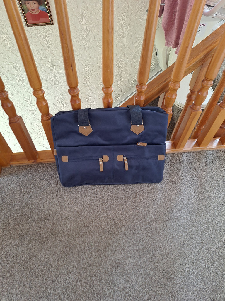 Navy bag.
