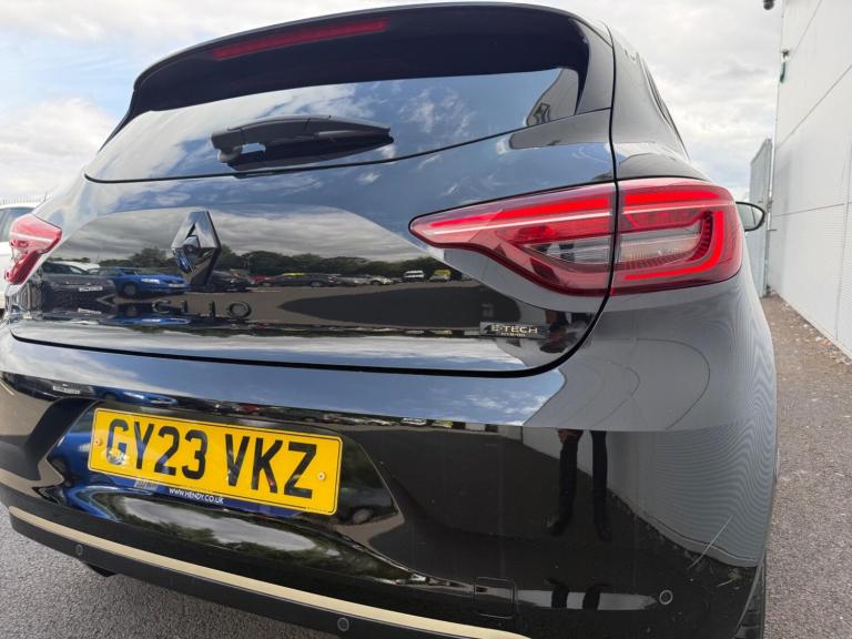 2023 Renault Clio 1.6 E-TECH full hybrid 145 Engineered 5dr Auto HATCHBACK PETROL/ELECTRIC Automatic