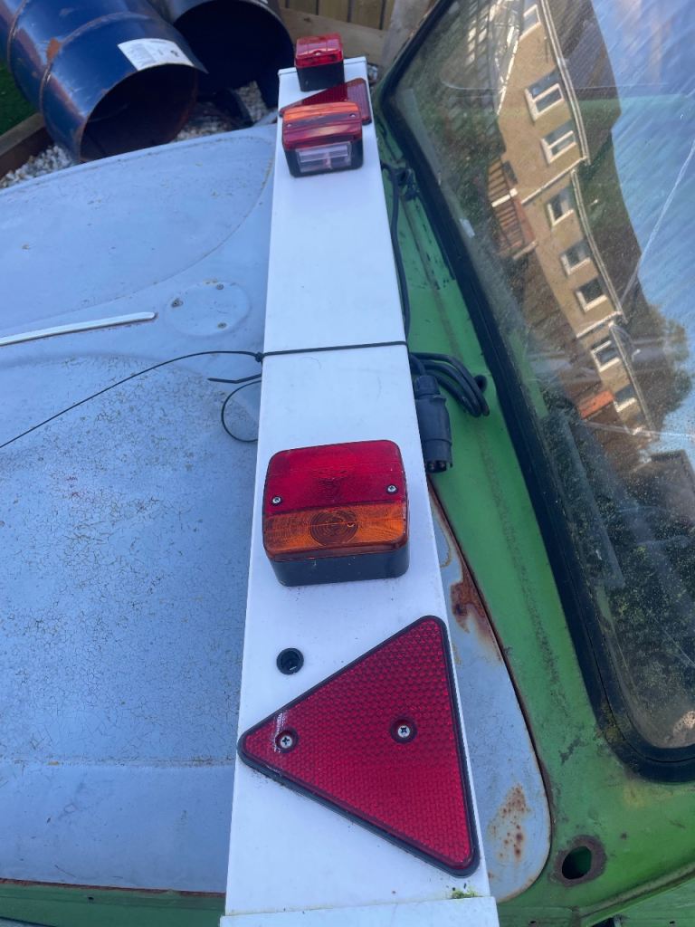 Trailer board 