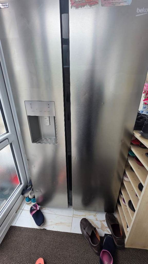 amarican fridge freezer Beko American fridge 120 pound