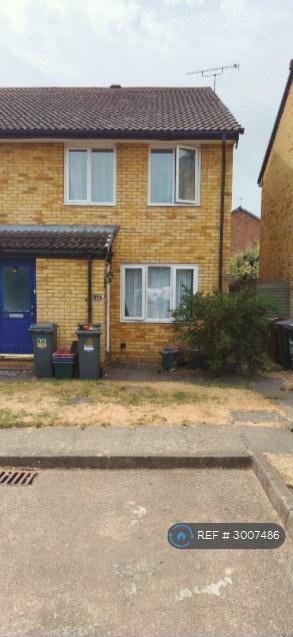 1 bedroom flat in Harvester's Close, Isleworth, TW7 (1 bed) (#3007486)