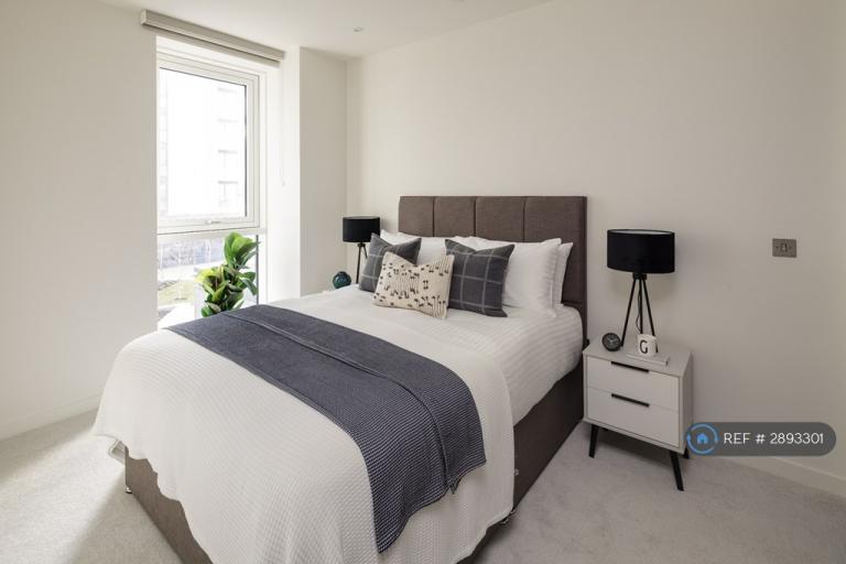 2 bedroom flat in Leader House, Media City Uk, Salford, M50 (2 bed) (#2893301)