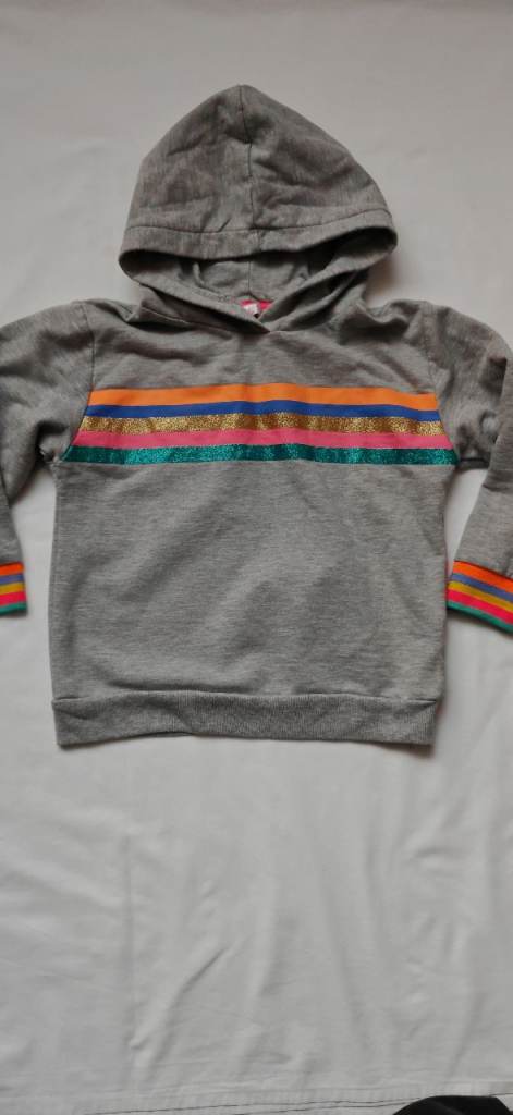 Girls hoodie size 7-8 years 