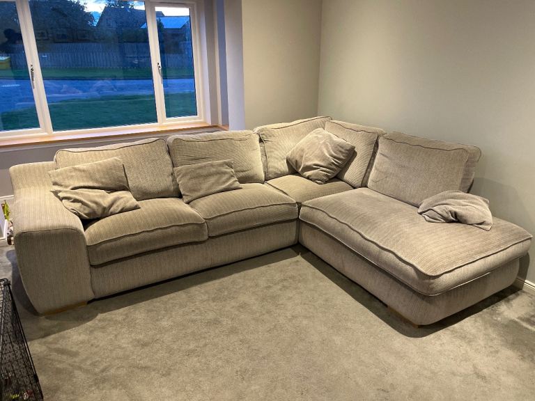 Large Corner Sofa with Chaise – Beige Fabric, Good Condition
