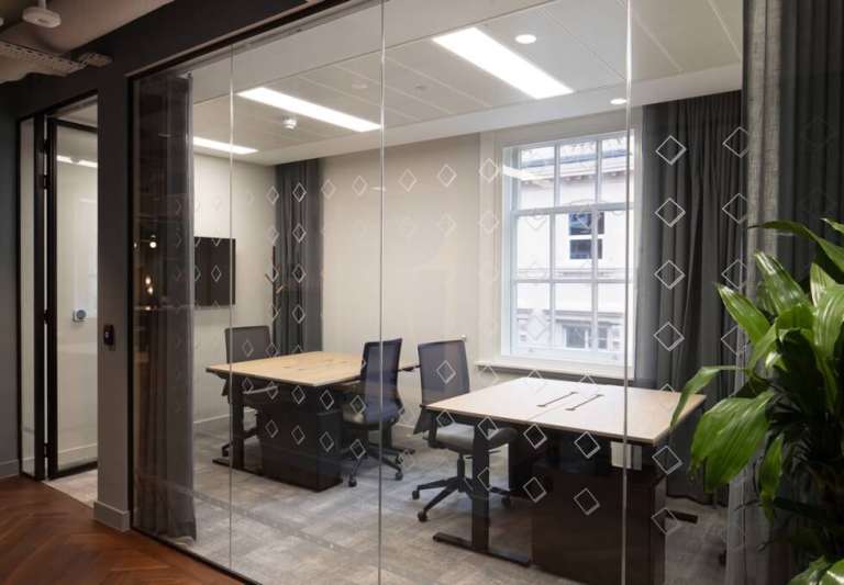 Private Serviced Offices From 2 to 65 Desks in Mayfair/Brook Street for Rent