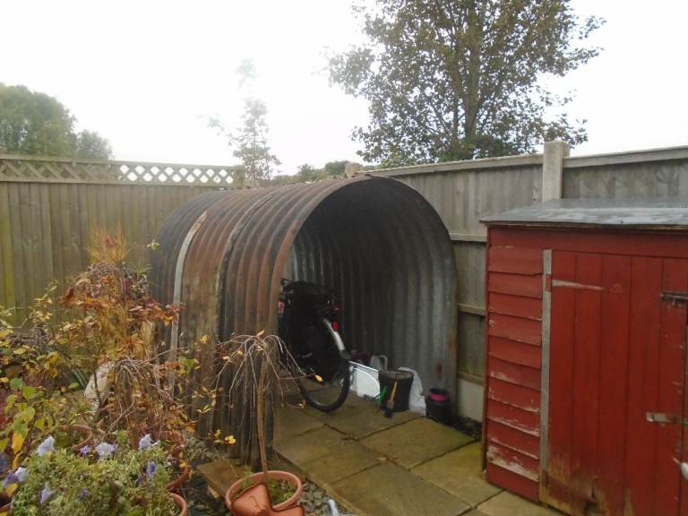 WW2 COMPLETE ANDERSON SHELTER