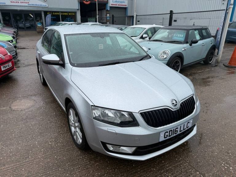 2016 Skoda Octavia 2.0 TDI SE L Hatchback 5dr Diesel Manual Euro 6 (s/s) (150 ps) Hatchback Diese...
