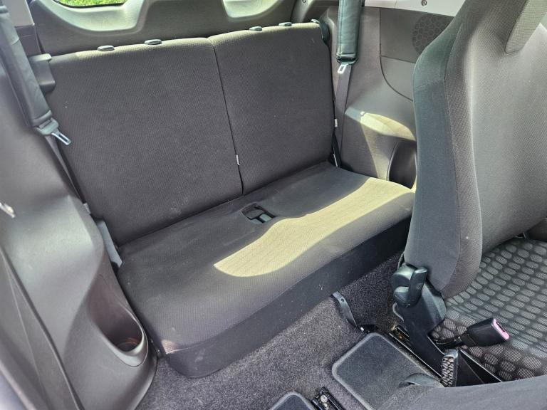 2011 Toyota IQ 1.0 VVT-i 3dr HATCHBACK Petrol Manual