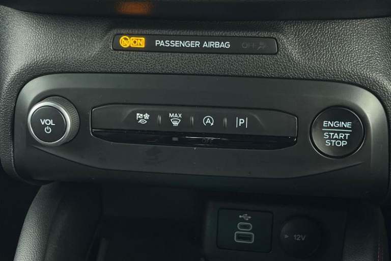 2023 Ford Focus 1.0 EcoBoost Hybrid mHEV 155 ST-Line X 5dr Auto, SYNC4 TOUCHSCREEN NAVIGATI Estat...