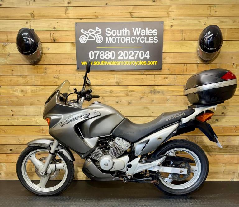 Honda XL 125 Varadero : DEPOSIT TAKEN