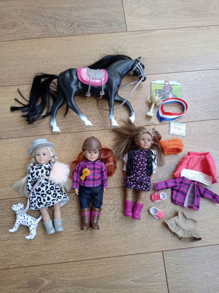 Lori Dolls with Horse and Caravan