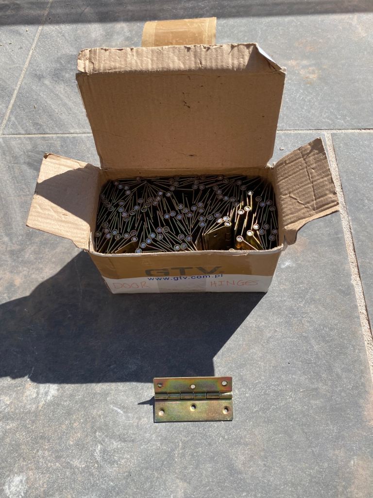Door cupboard wardrobe hinges box full 