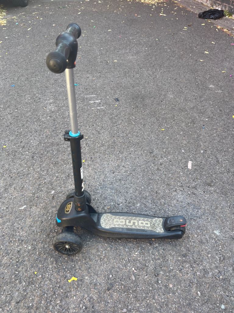 image for  (858 LED Light Up Scooter Black )