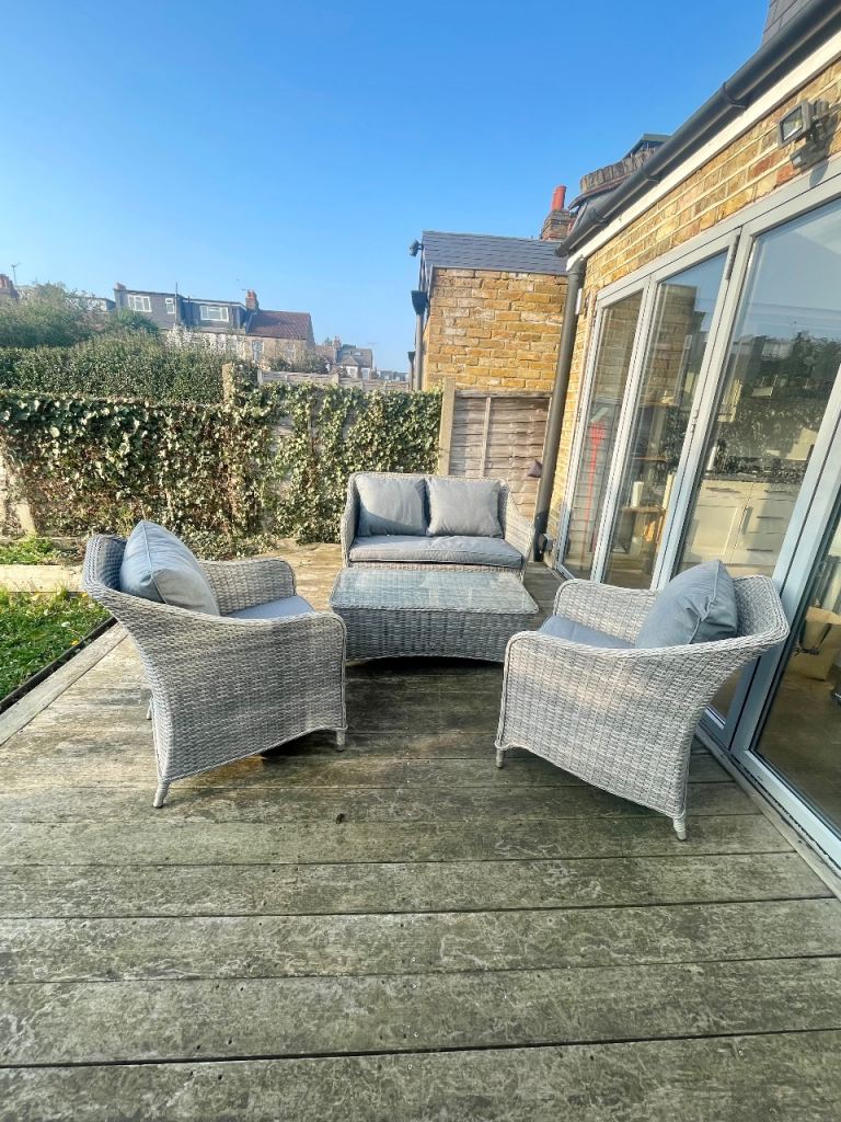 4 seater outdoor rattan lounge set 